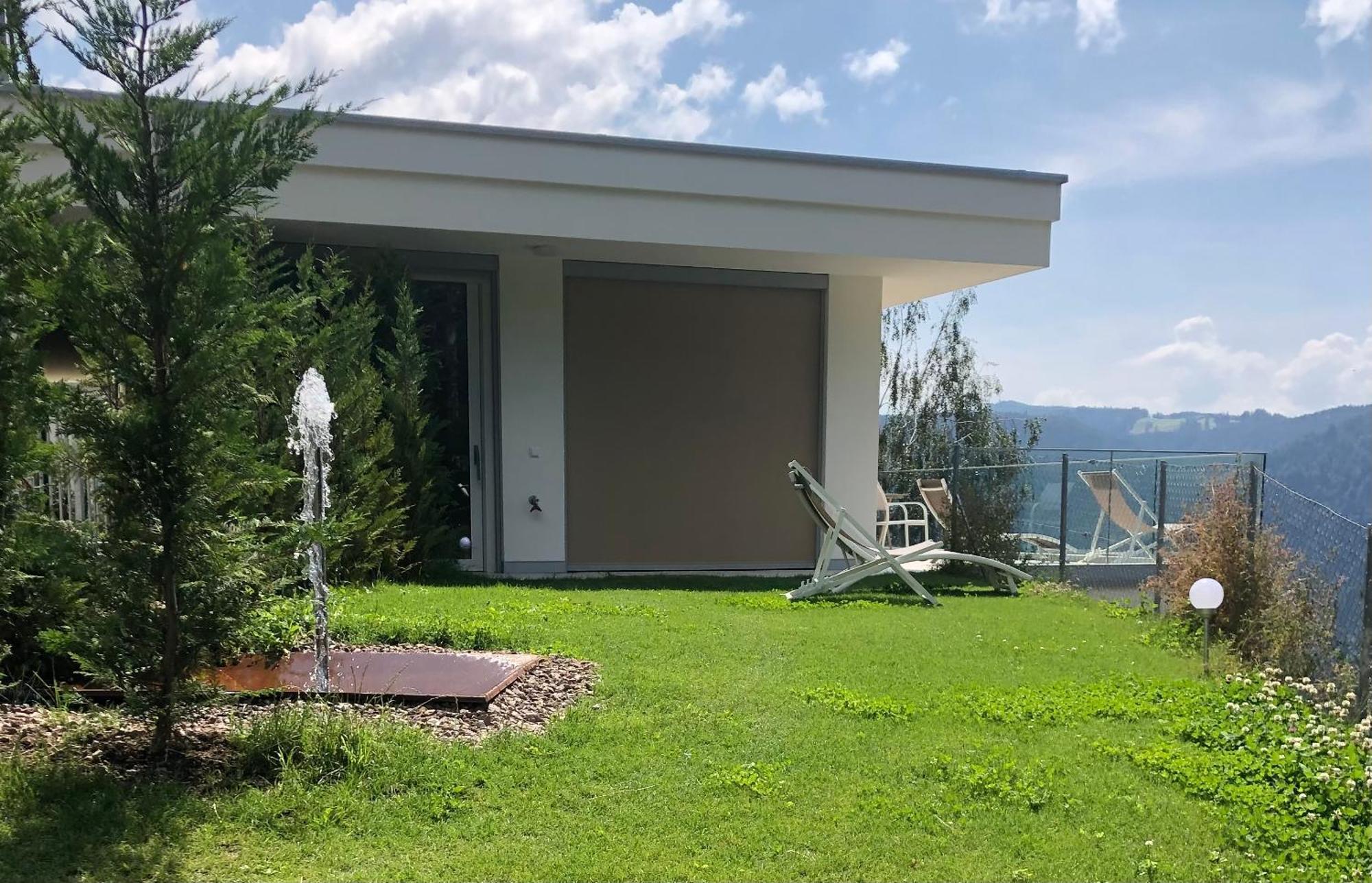Chalet Tschattlhof Dolomites Cavalese Exterior foto